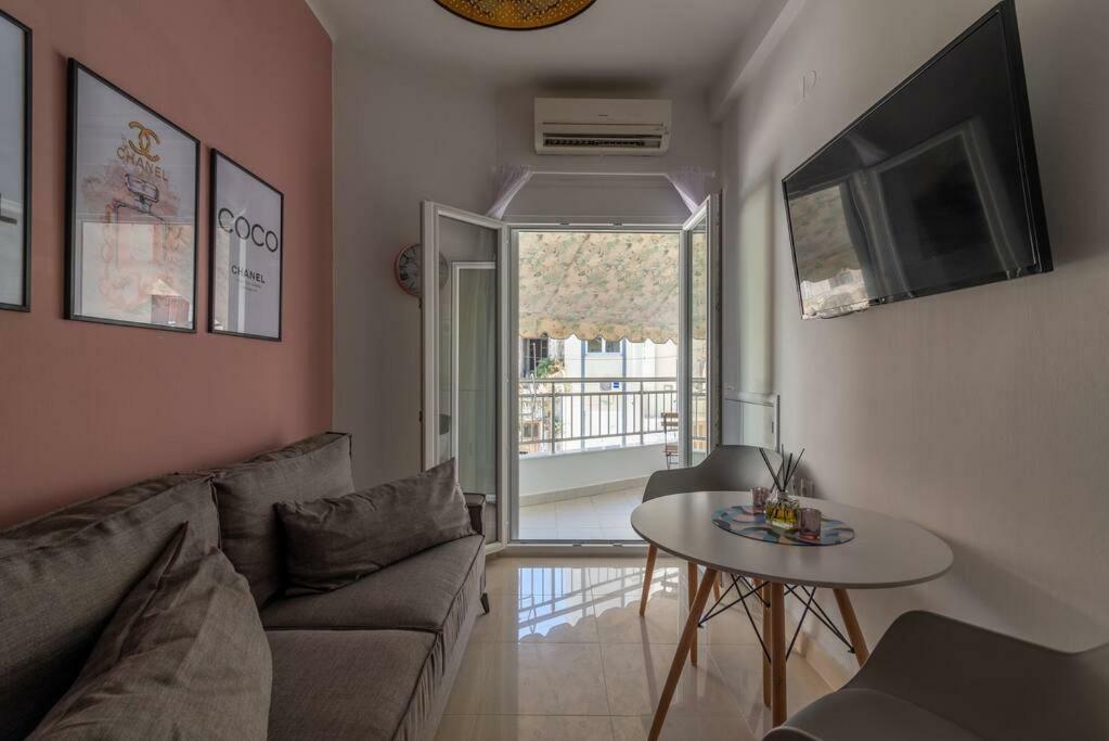 Coco Deluxe Apartment City Center Of Heraklion ภายนอก รูปภาพ